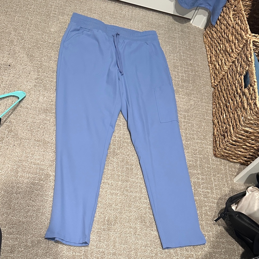 Women’s ceil blue scrub pants size large - Picture 3 of 4